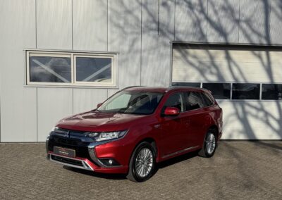 Mitsubishi Outlander PHEV